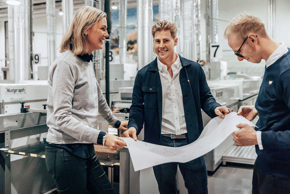 Bild på medarbetare i produktionen